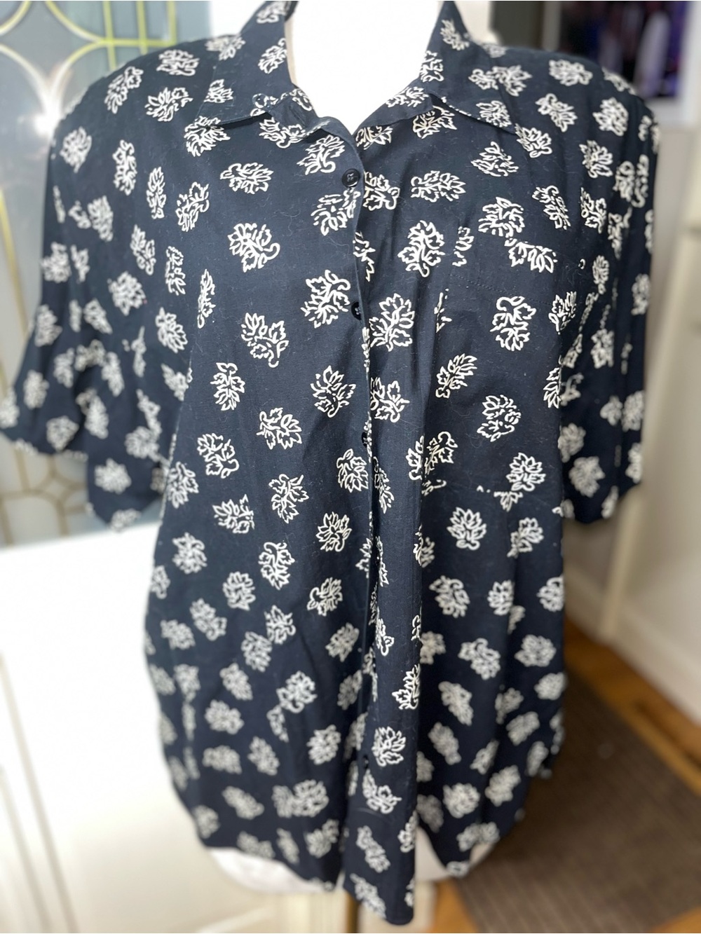 Elisabeth Liz Claiborne Size 20 Black White Floral 100% Cotton Blouse 90’s